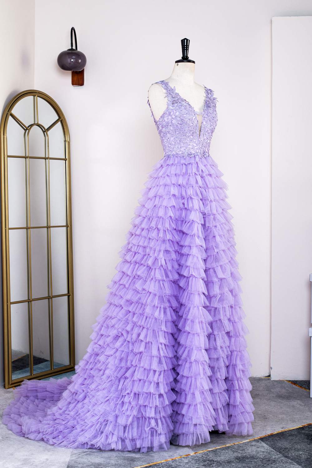 Plunging V Neck Lavender Lace Appliques Slit Long Prom Dress