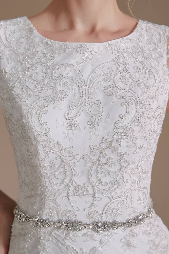 White Crew Neck Cap Sleeve Lace Long Mermaid Wedding Dress