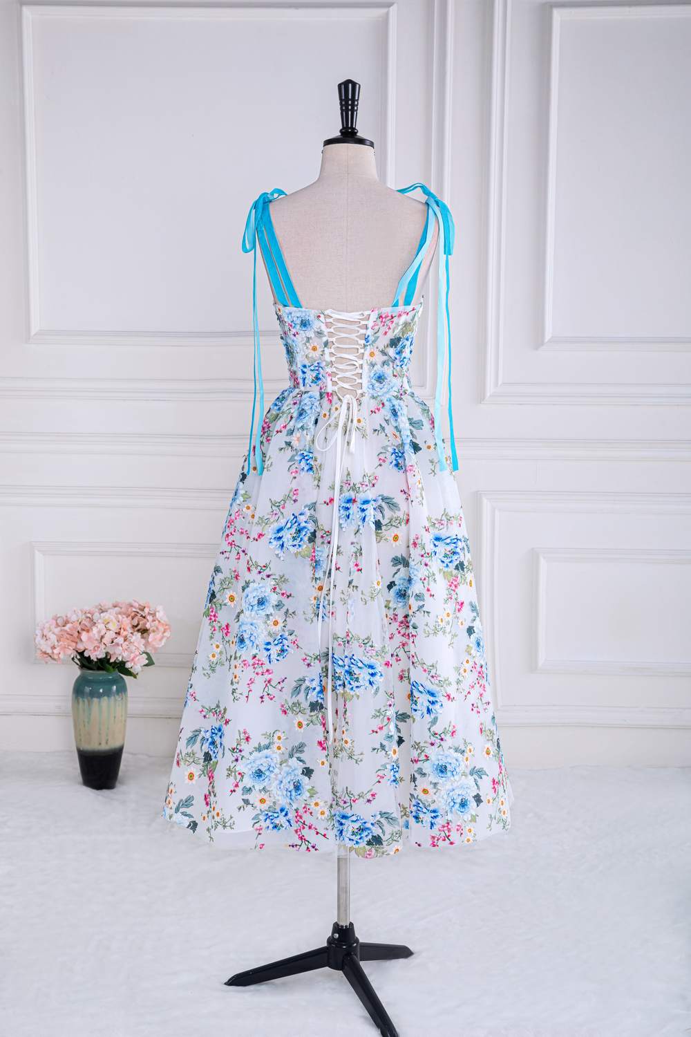 Bow Tie Straps Blue and White Floral Length Prom Dress