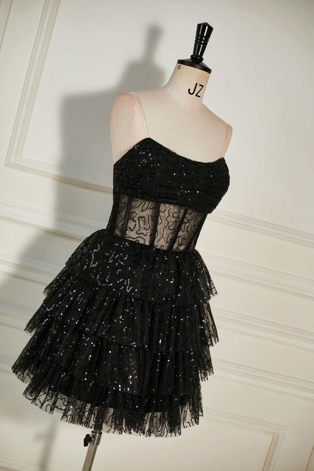 Strapless Black Lace Applique Ruffle Tulle Homecoming Dress