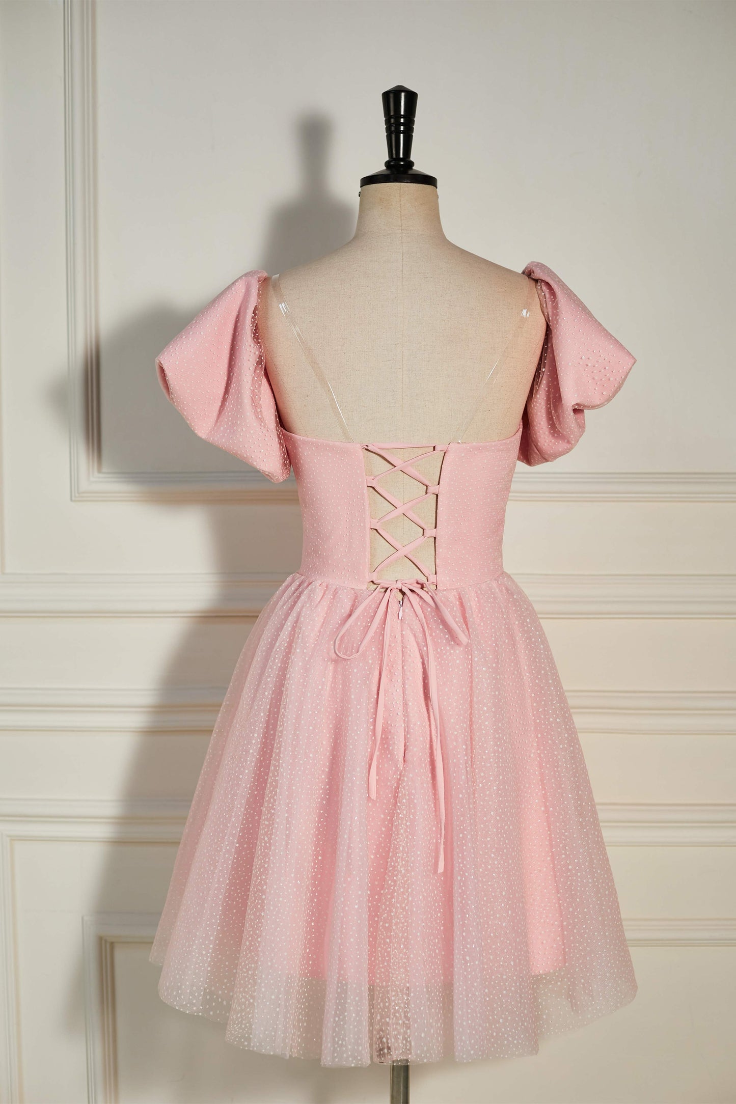 V-Neck Pink Puff Sleeves Lace-Up Back Homecoming Dress