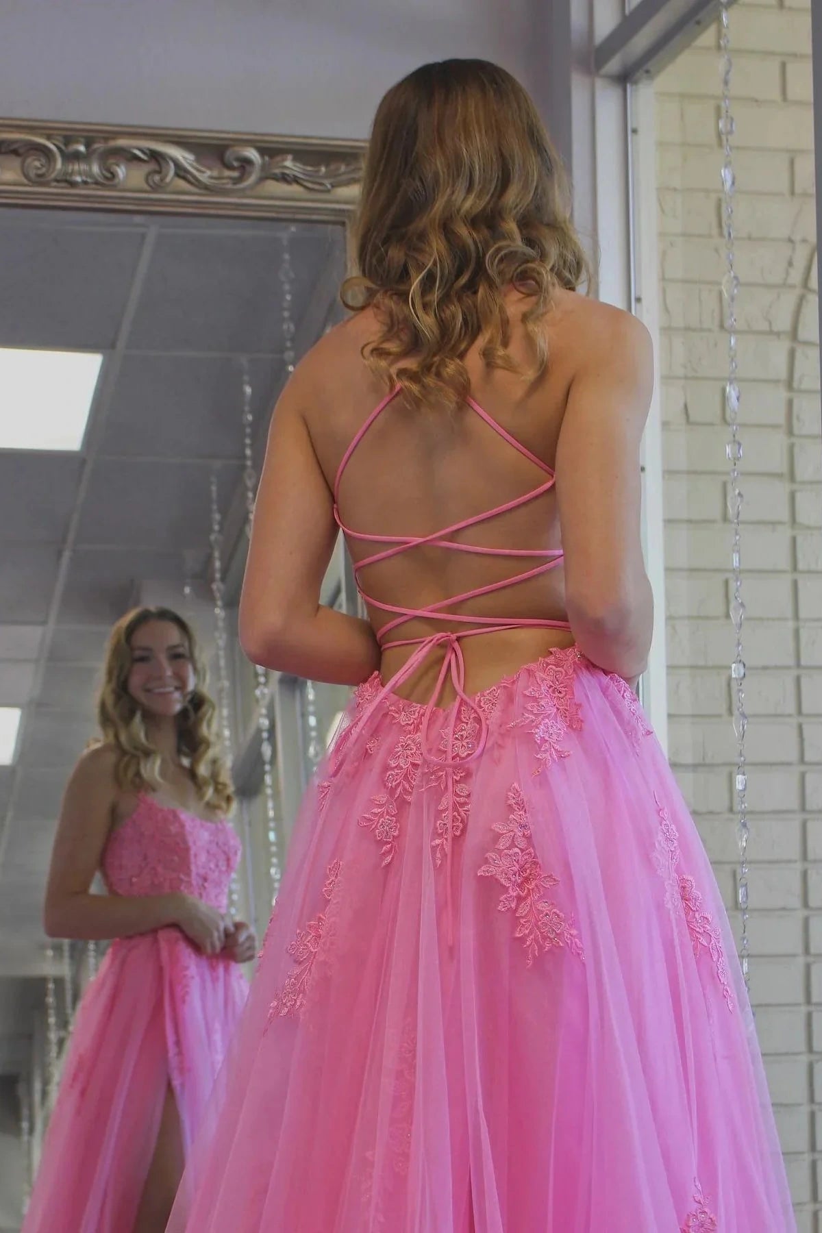 Bateau Lace Up Tulle A-Line Appliques Prom Dress
