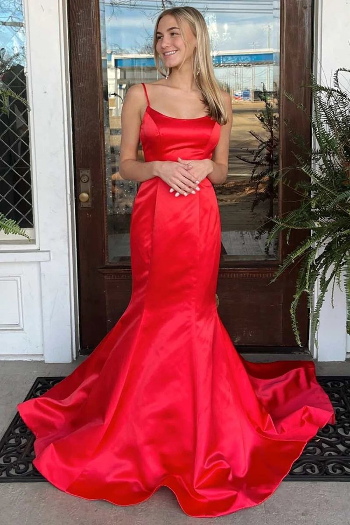 Bateau Sleeveless Satin Mermaid Open Back Party Prom Dress