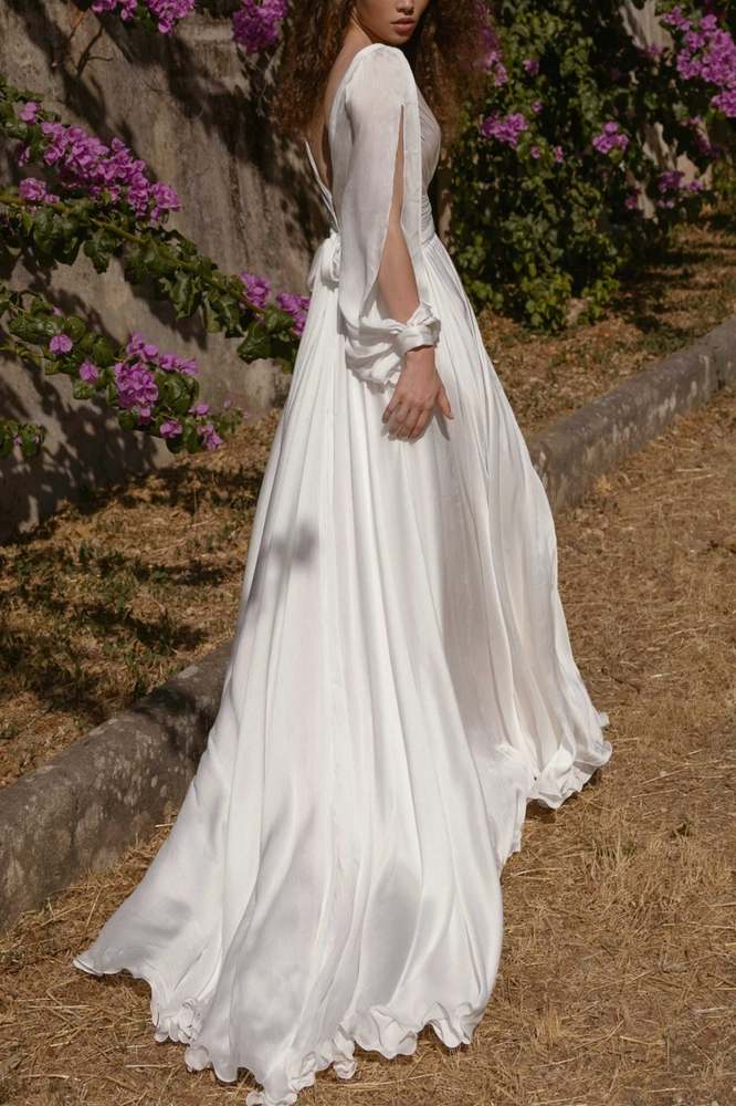 Chic Chiffon A-Line V-Neck Long Sleeves Long Wedding Dress