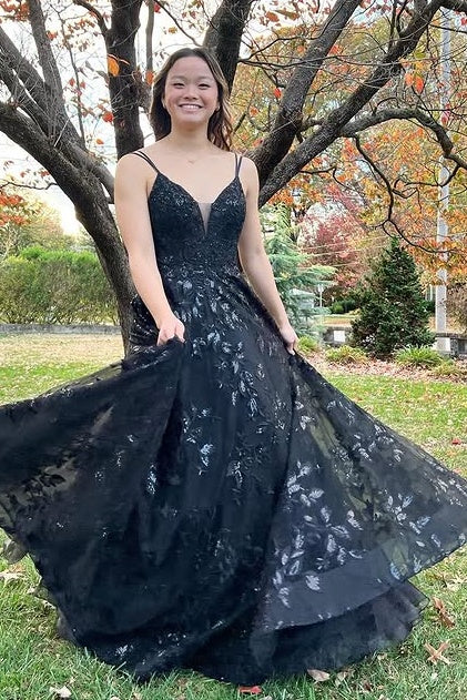 Chic Lace A-Line V-Neck Sleeveless Appliques Black Party Prom Dress