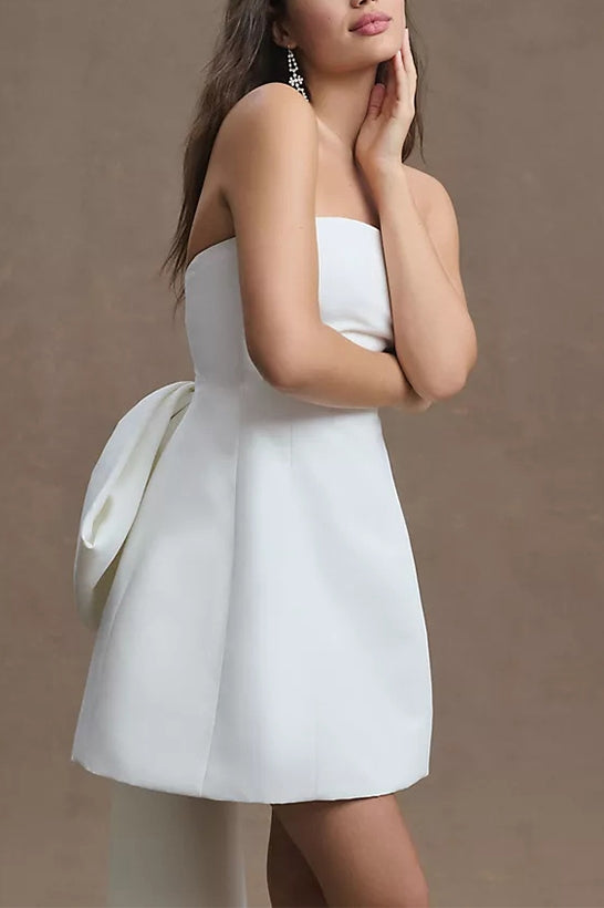 Chic Satin A-Line Strapless Empire Summer Short Wedding Dress