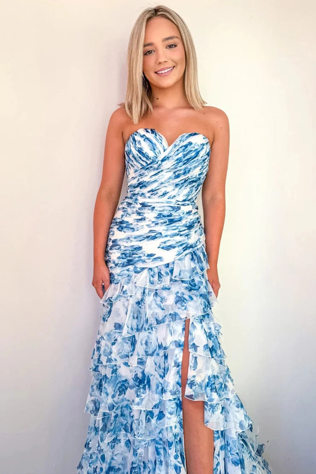 Chiffon Sweetheart Sleeveless Ruched Empire Tierd Party Prom Dress
