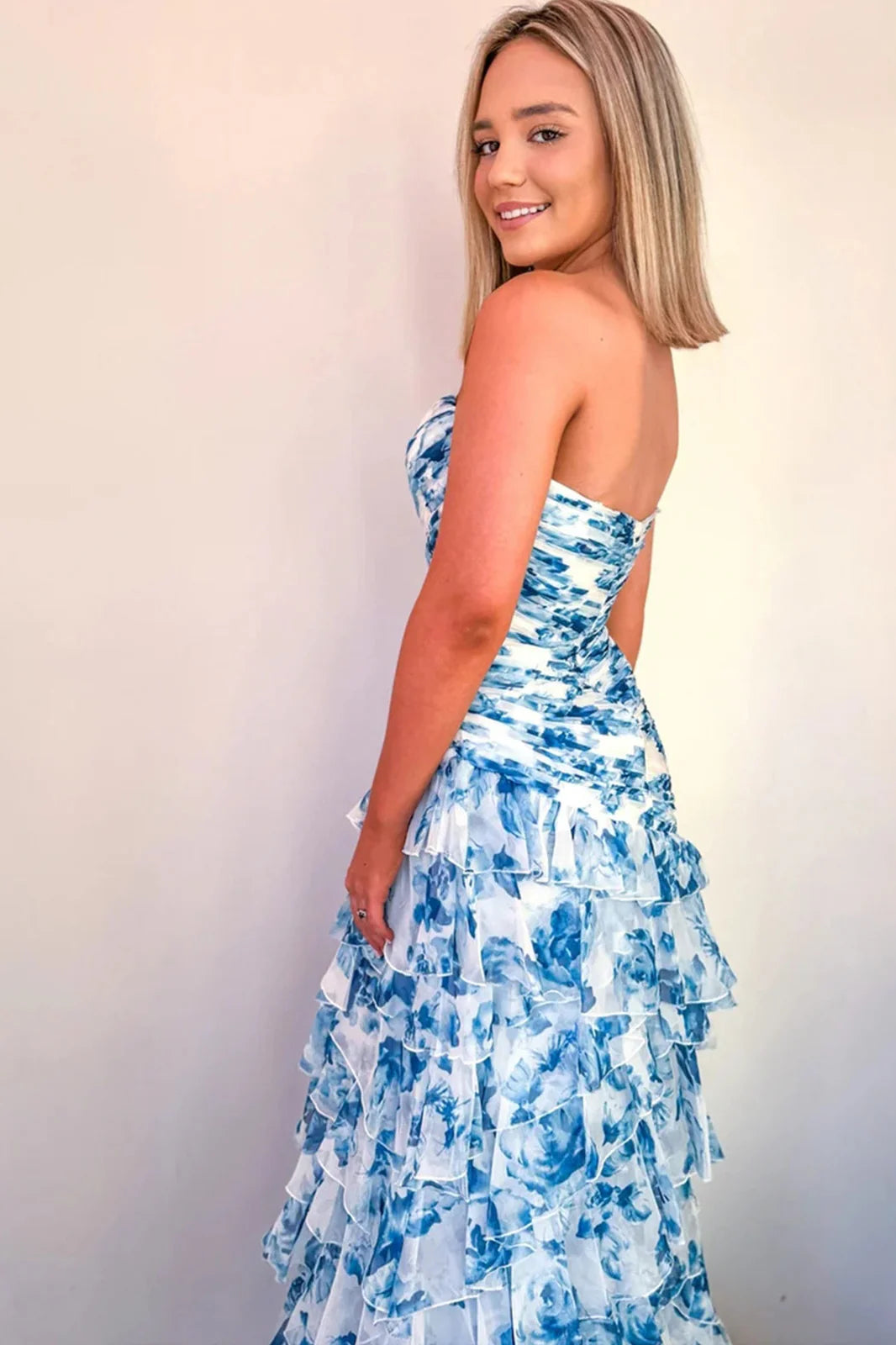 Chiffon Sweetheart Sleeveless Ruched Empire Tierd Party Prom Dress