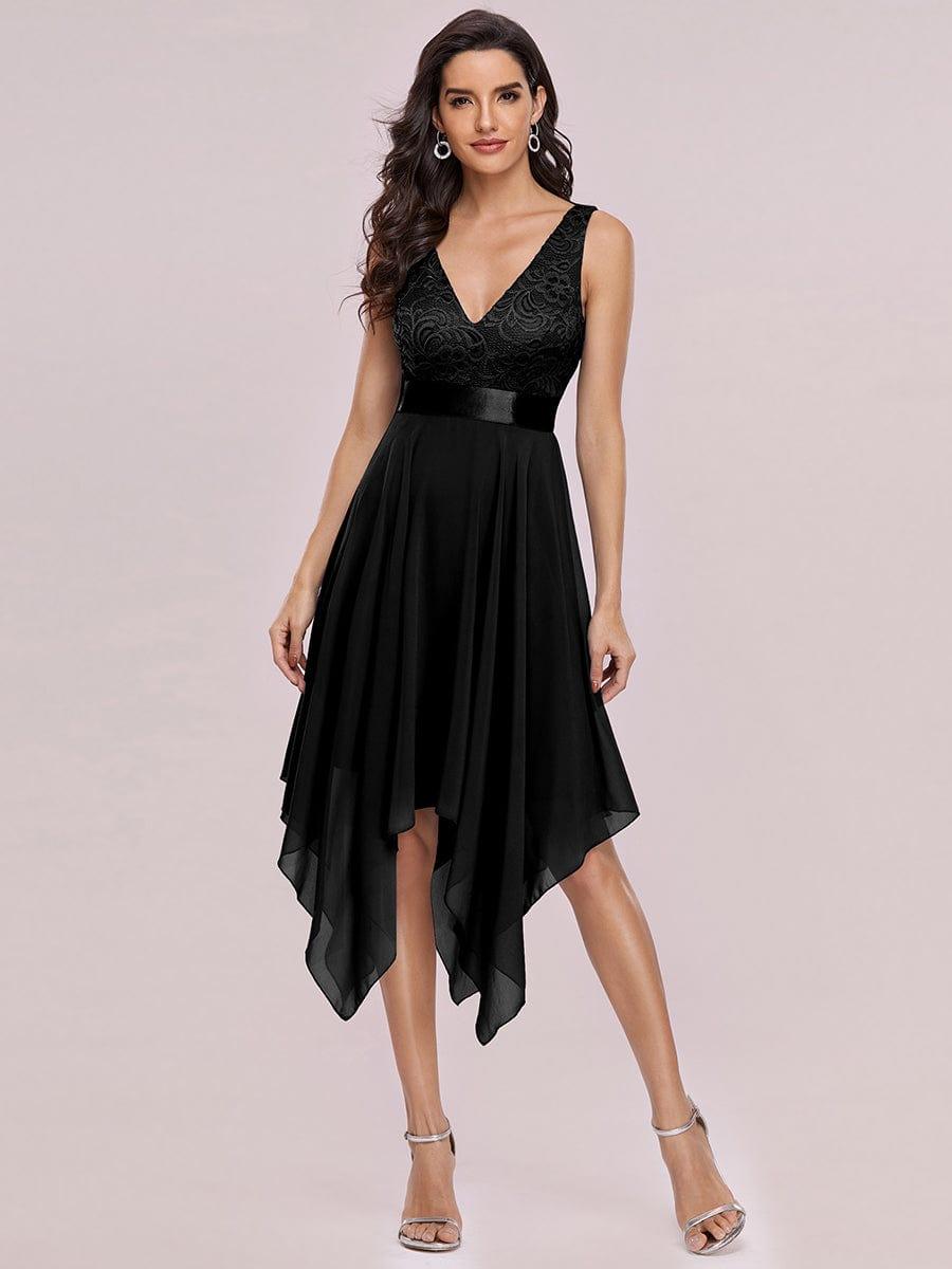 Chic Two Tone V-Neck Sleeveless Empire Prom Dress For Women