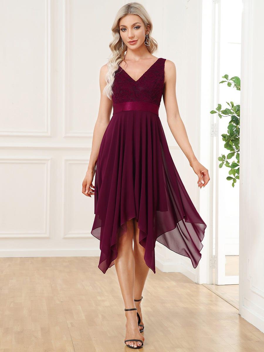 Chic Two Tone V-Neck Sleeveless Empire Prom Dress For Women
