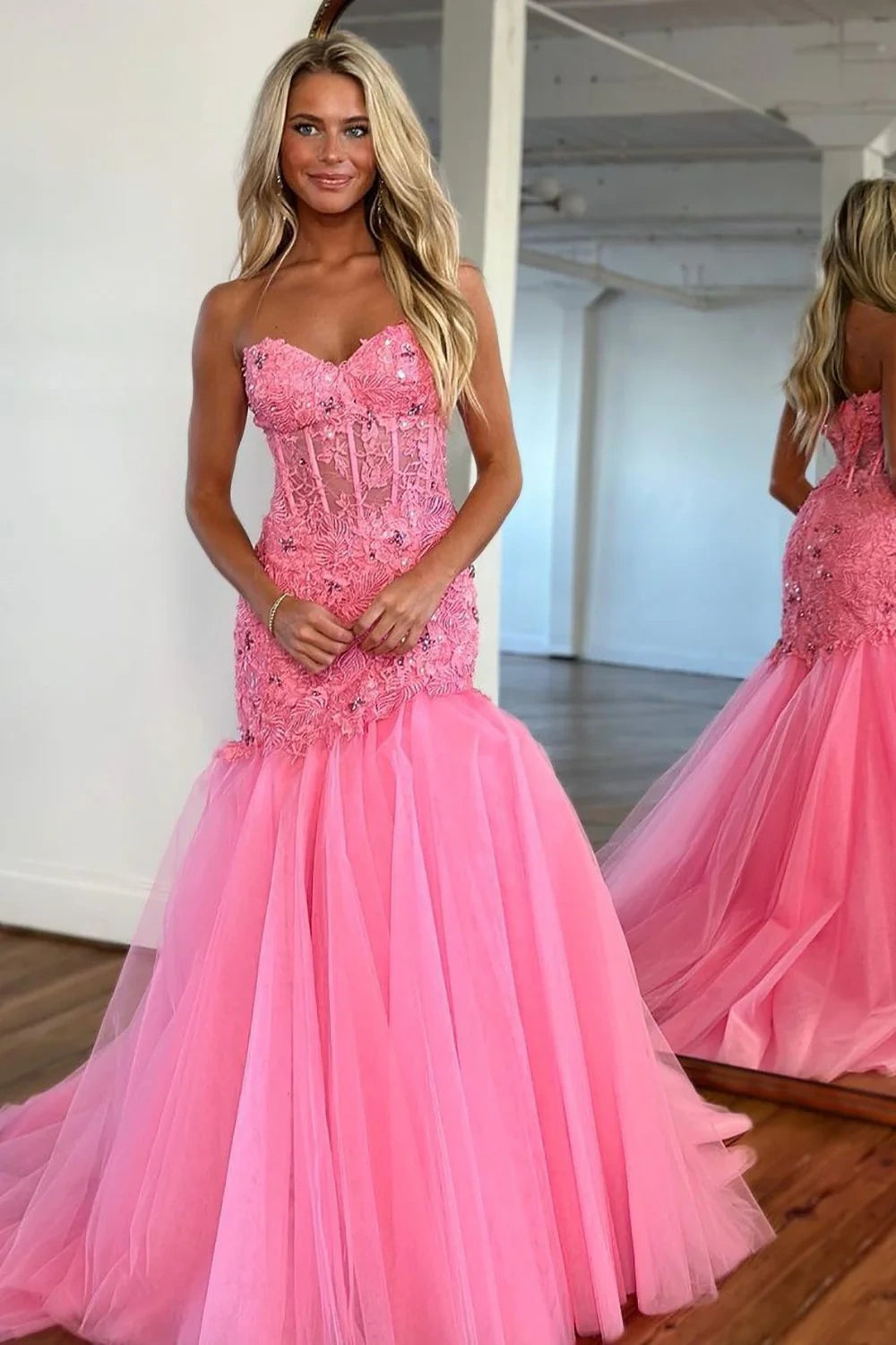 Mermaid Sweetheart Strapless Lace Appliques Party Prom Dress