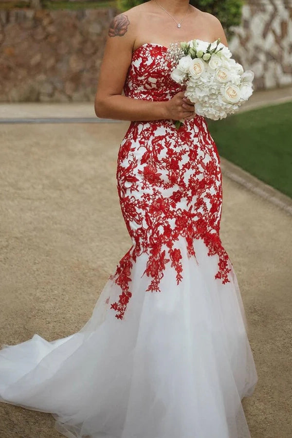 Mermaid Sweetheart Strapless Red Lace Appliques Wedding Dress