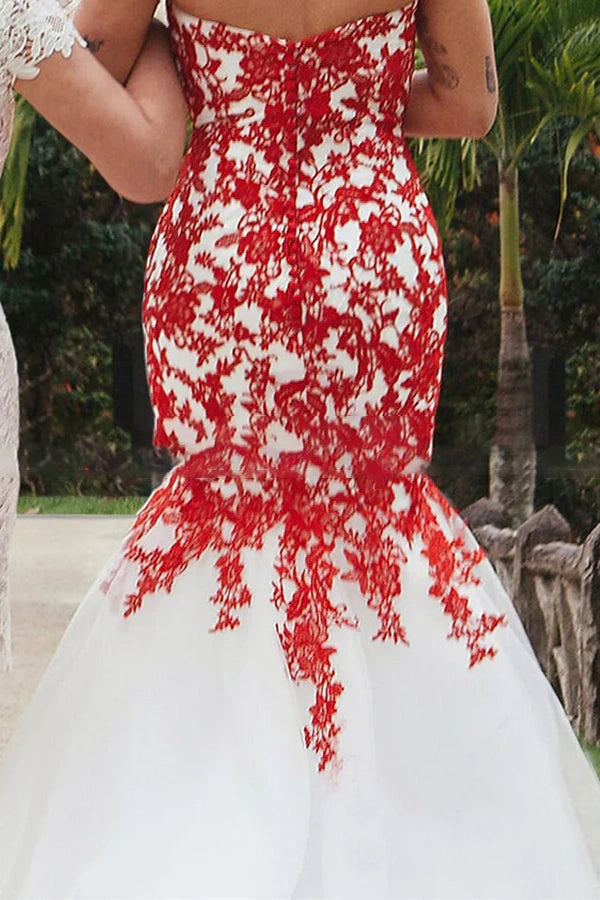 Mermaid Sweetheart Strapless Red Lace Appliques Wedding Dress