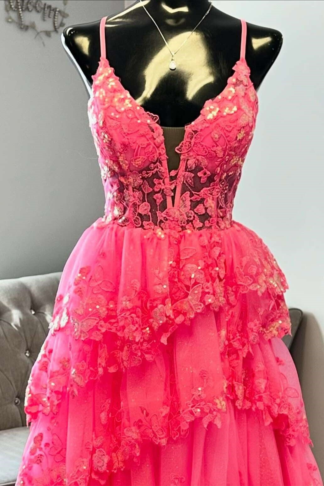 Modest Lace A-Line Spaghetti Straps Tiered Party Prom Dress
