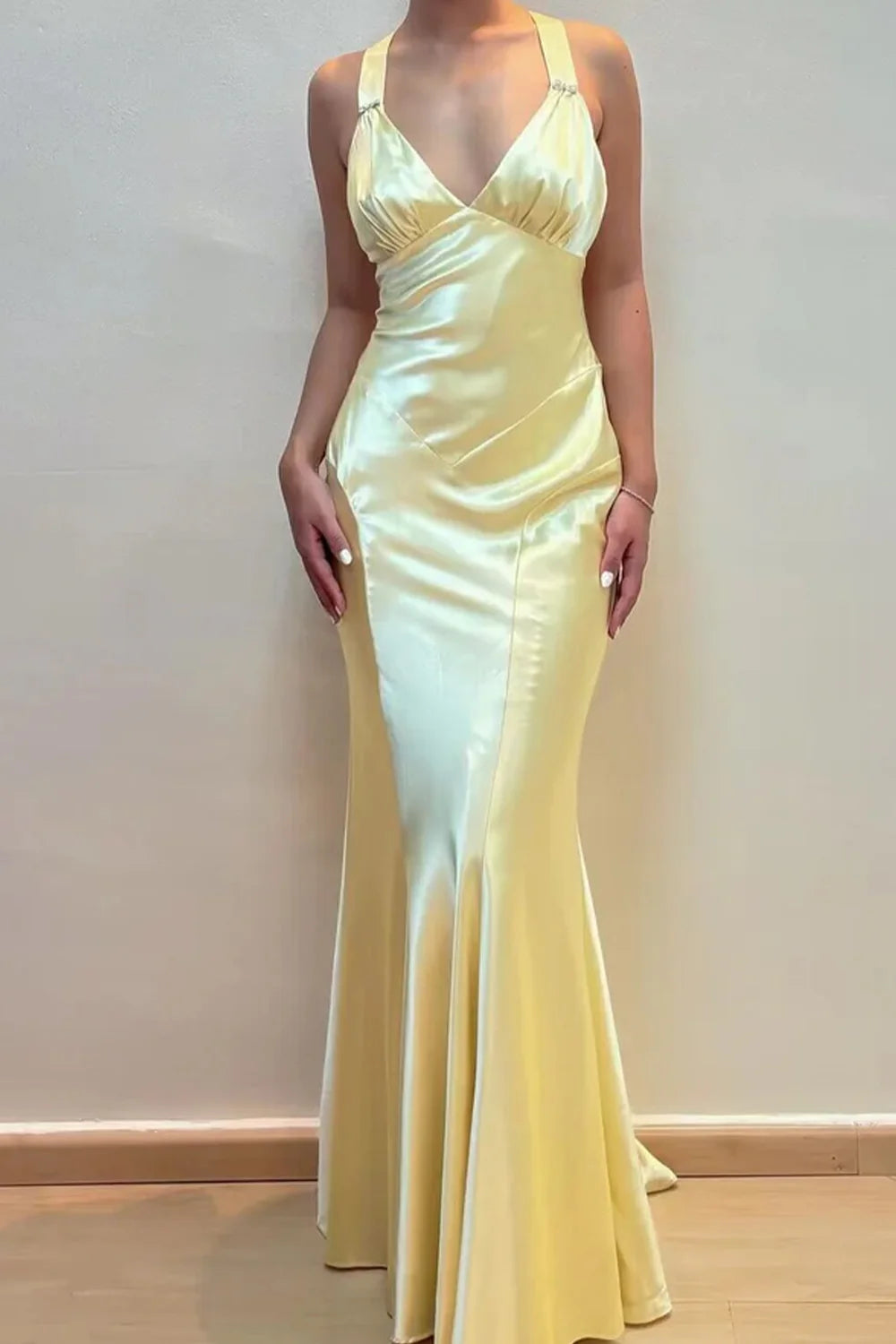 Simple Satin V-Neck Sleeveless Mermaid Party Evening Dress