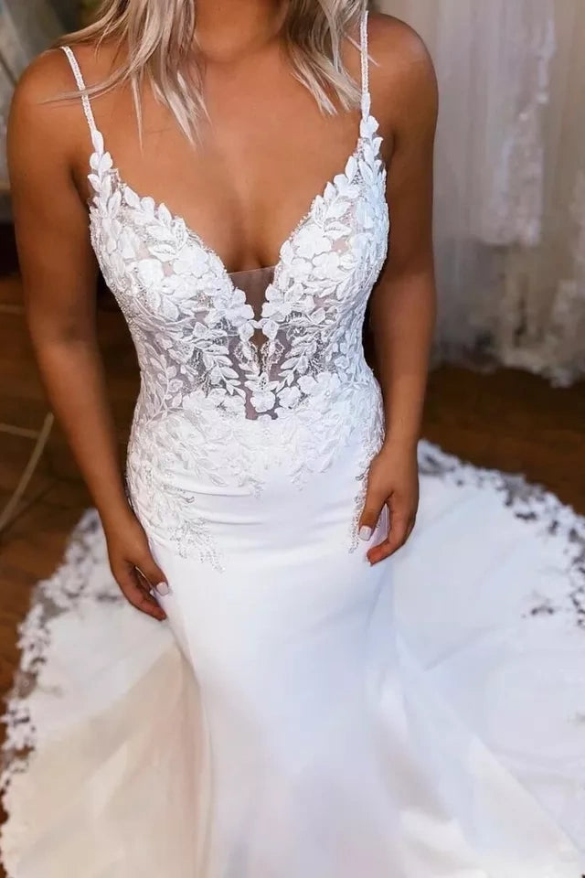Spaghetti Straps Mermaid Lace Appliques Wedding Dress