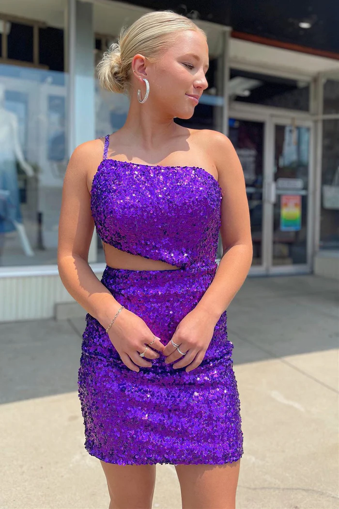 Glitter A-Line Off-Shoulder Empire Beaded Appliques Short Homecoming Dress Movousdress Glitter A-Line Off-Shoulder Empire Beaded Appliques Short Homecoming Dress Movousdress