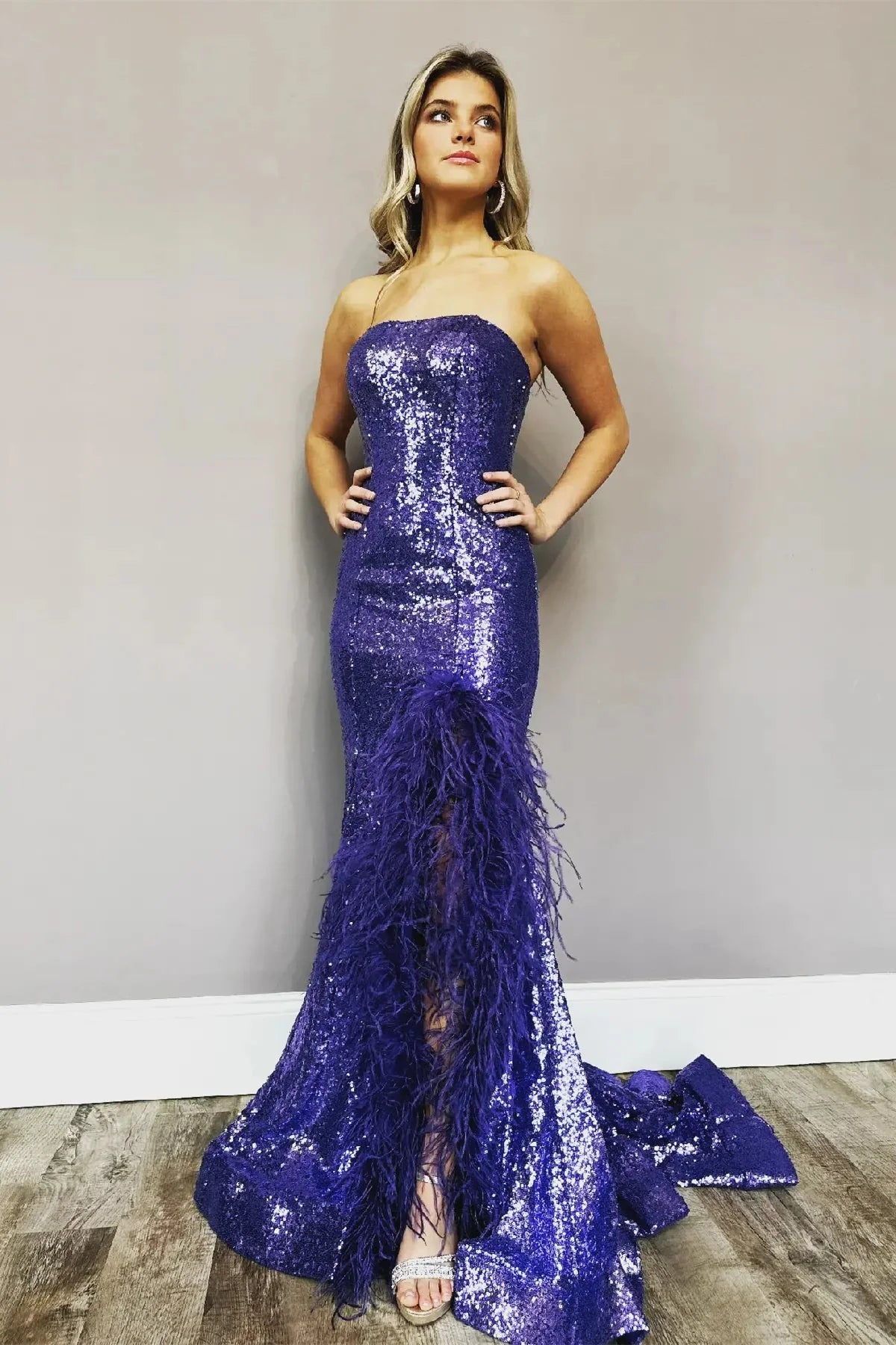 Strapless Sleeveless Mermaid Sequins Feathers Party Prom Dress