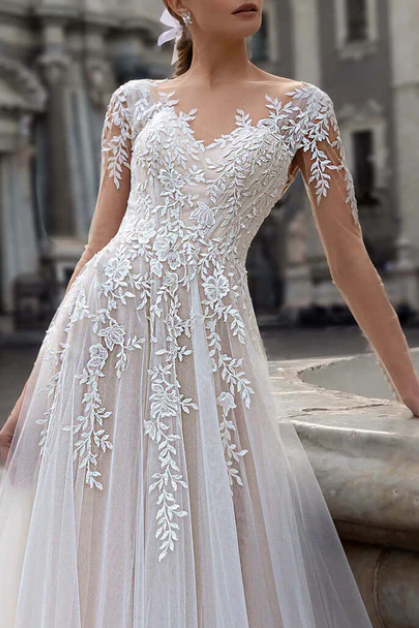 Sweetheart Long Sleeves A-Line Appliques Wedding Dress