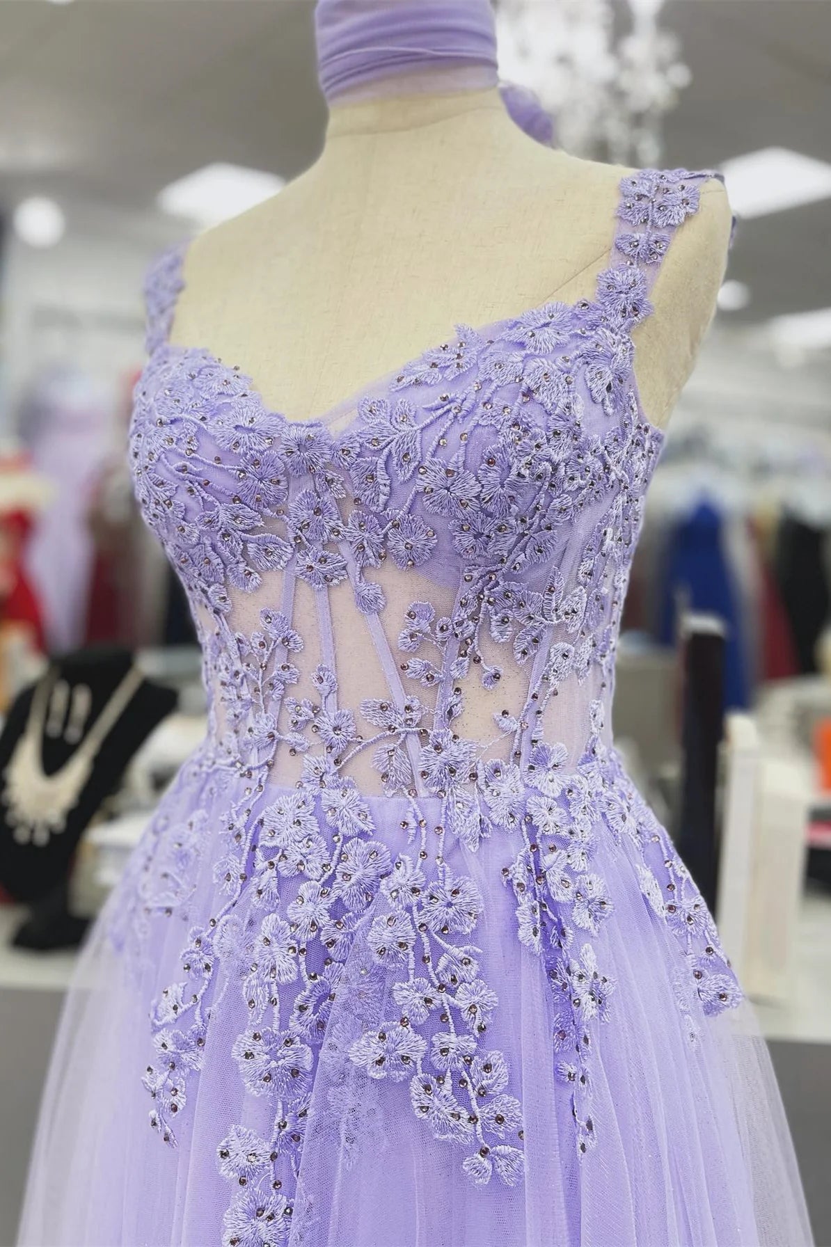 Sweetheart Sleeveless Empire Lace Appliques Party Prom Dress