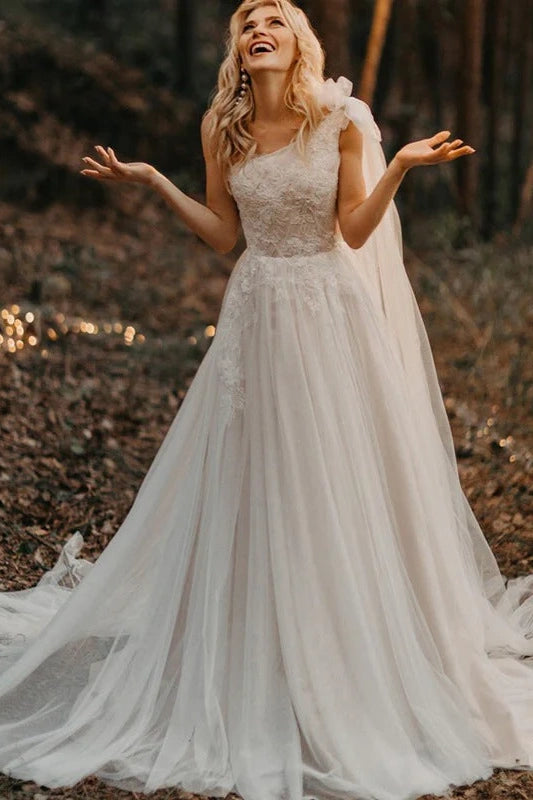 Tulle A-Line One Shoulder Sleeveless Appliques Summer Wedding Dress