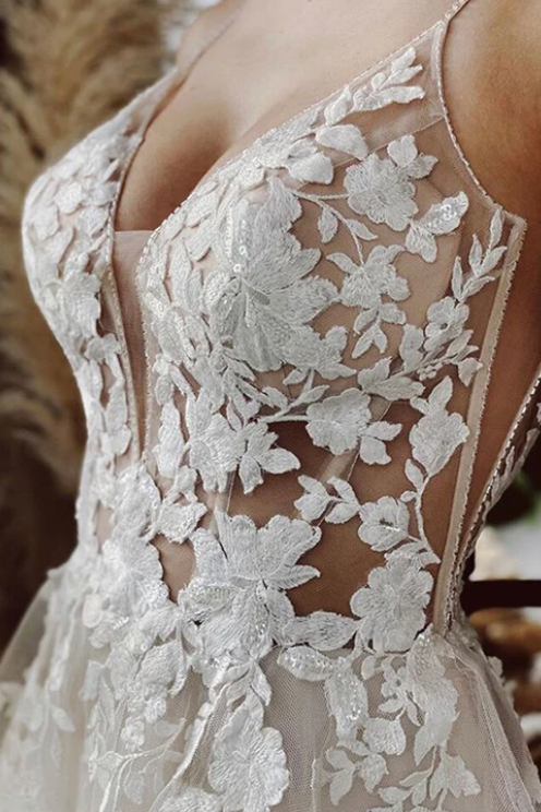 V-Neck Backless Appliques Tulle A-Line Wedding Dress