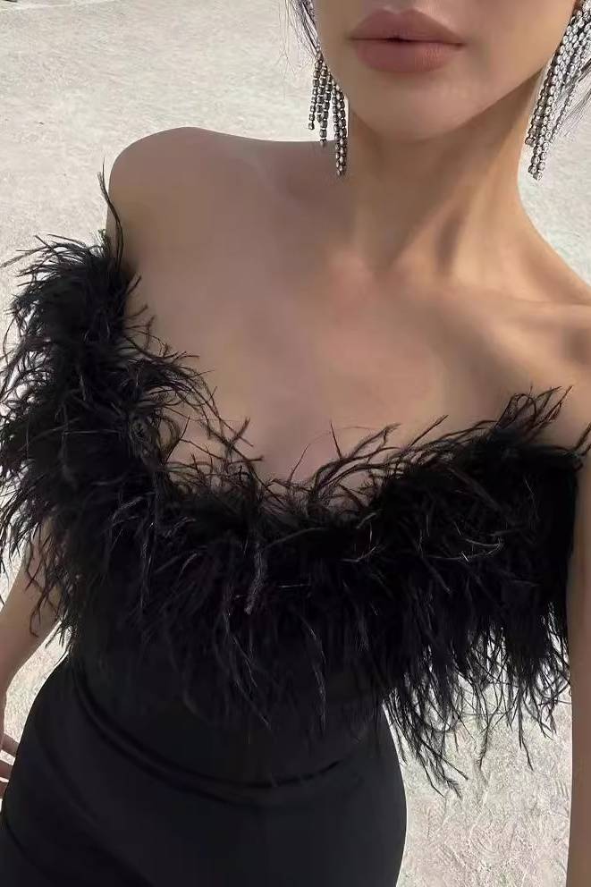 V-Neck Feathers Strapless Fitted Prom Evening Dress