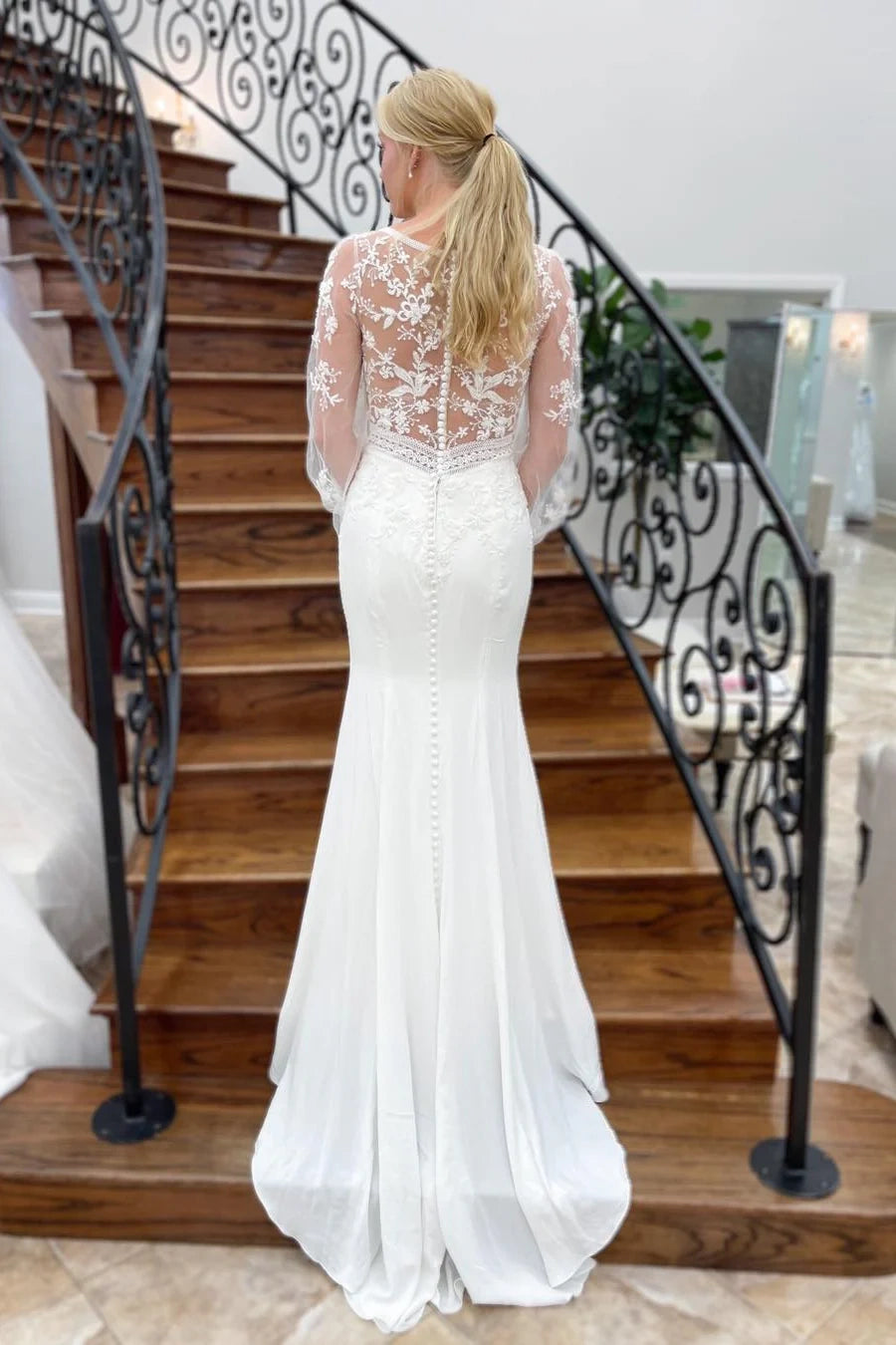 V-Neck Long Sleeves Two Tone Beach Wedding Dress