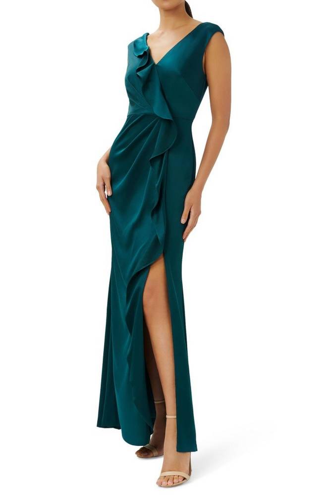 V-Neck Sleeveless Ruffled Ruched Mother Of Brides Dress
