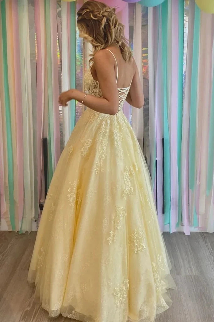 V-Neck Spaghetti Straps A-Line Lace Appliques Party Prom Dress