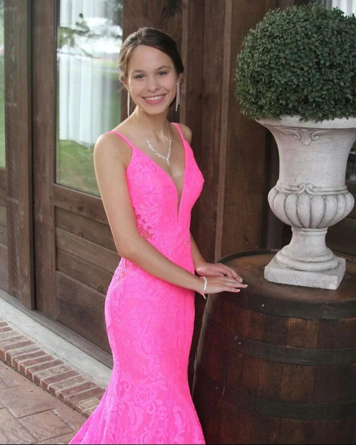 V-Neck Spaghetti Straps Lace Mermaid Long Party Prom Dress