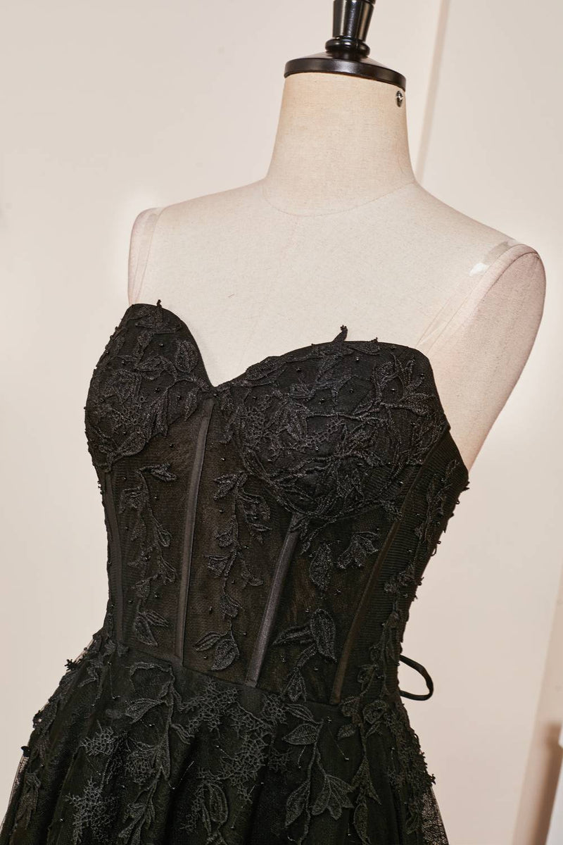 Lace-Up Black Strapless Lace Appliques A-line Prom Dress