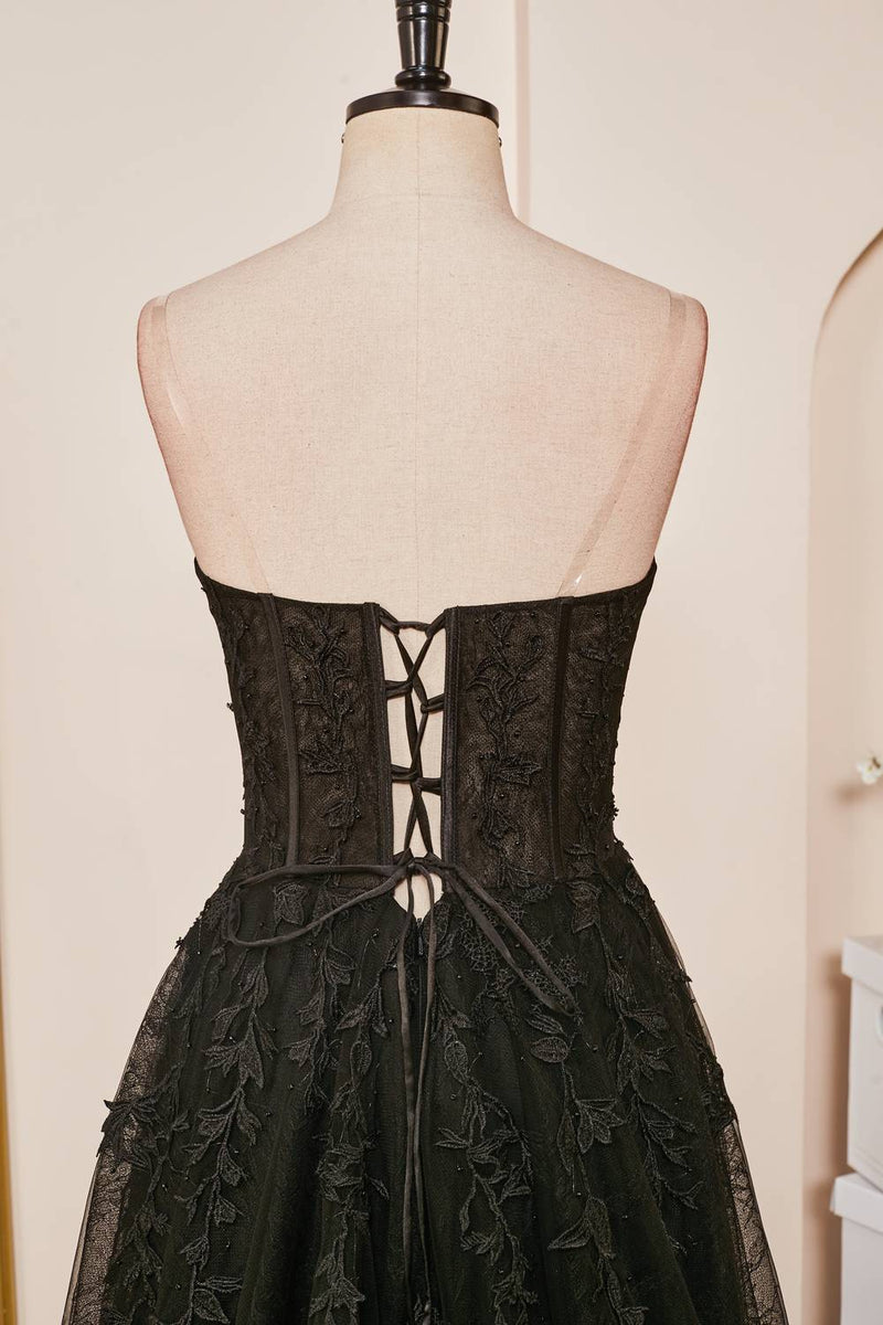 Lace-Up Black Strapless Lace Appliques A-line Prom Dress