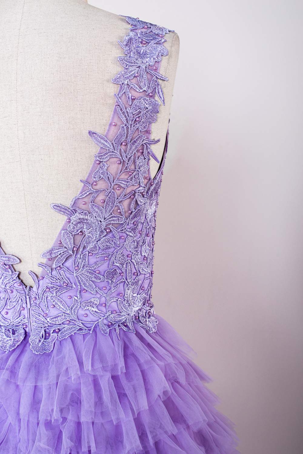 Plunging V Neck Lavender Lace Appliques Slit Long Prom Dress