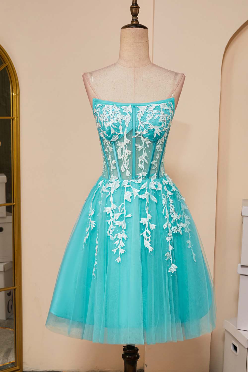 Strapless Aqua Blue Appliques A-Line Tulle Homecoming Dress