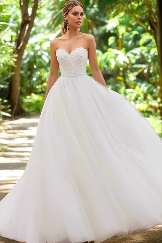 Ivory Straps A-Line Tulle Long Ball Gown