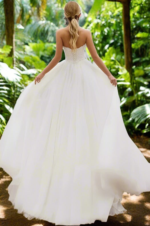 Ivory Straps A-Line Tulle Long Ball Gown