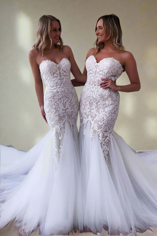 Strapless Ivory Lace Mermaid Wedding Dress with Train