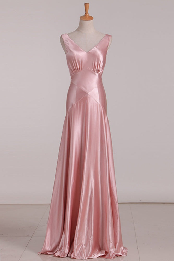 Pink V-Neck Mermaid Bridesmaid Dress with Bow Tie Back