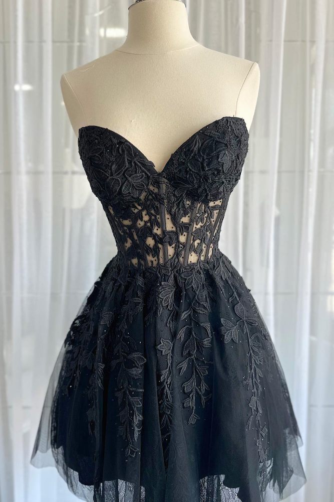 Strapless Black Applique A-line Short Homecoming Dress