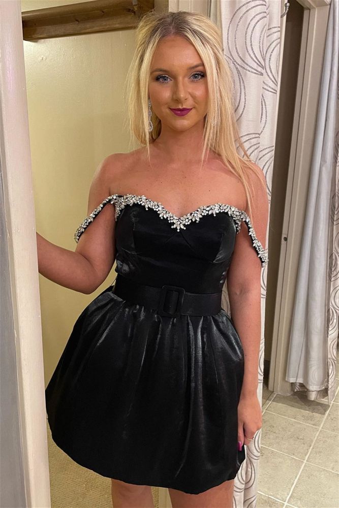 Black Off-the-Shoulder Velvet A-line Homecoming Dress with Rhinestone