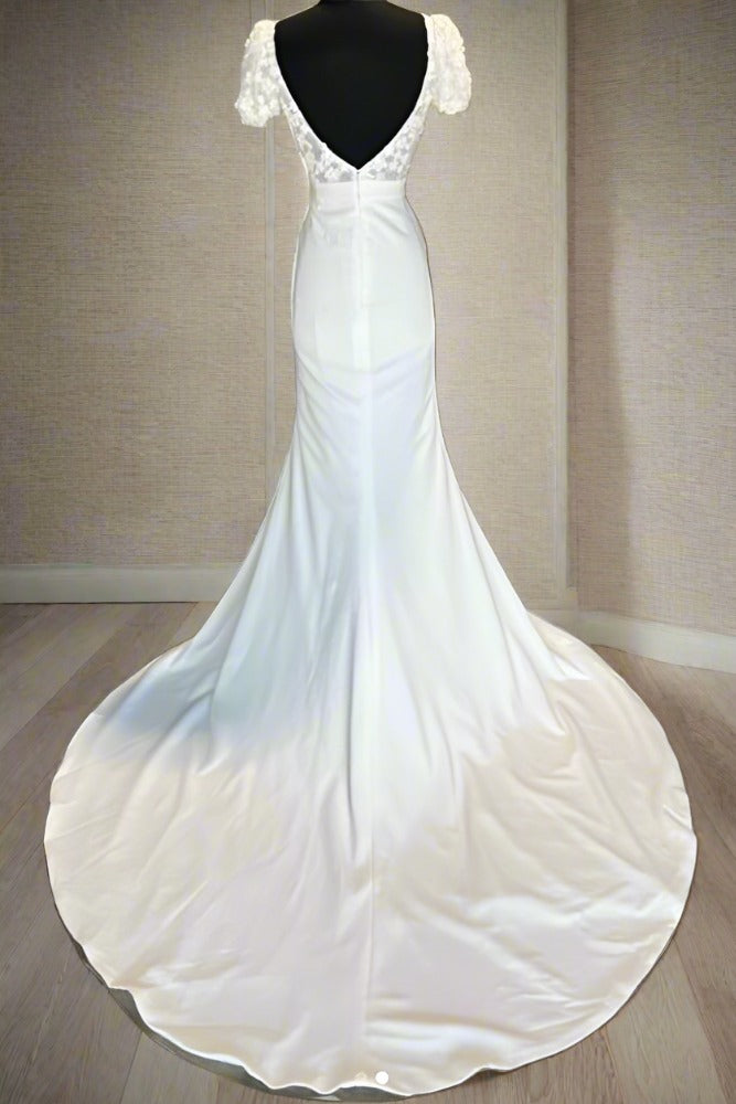 Ivory Plunging Neck Satin Mermaid Bridal Dress with Short Sleeves