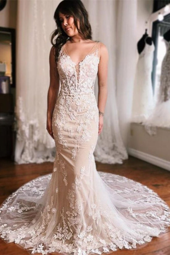 Ivory Plunging Neck Lace Mermaid Bridal Dress with Train