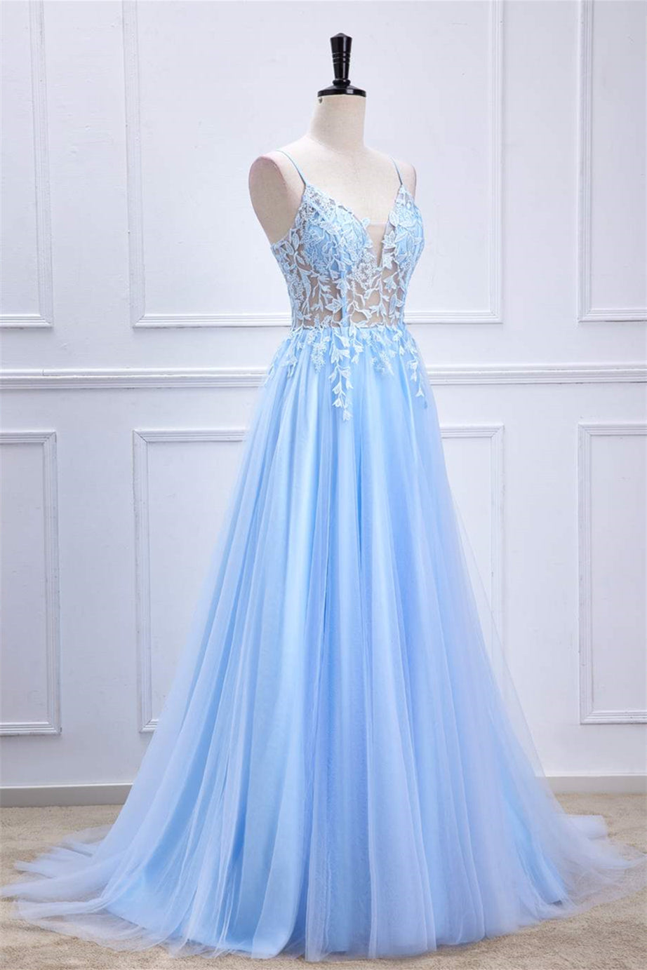 Straps Light Blue Lace Appliques A-line Tulle Long Prom Dress