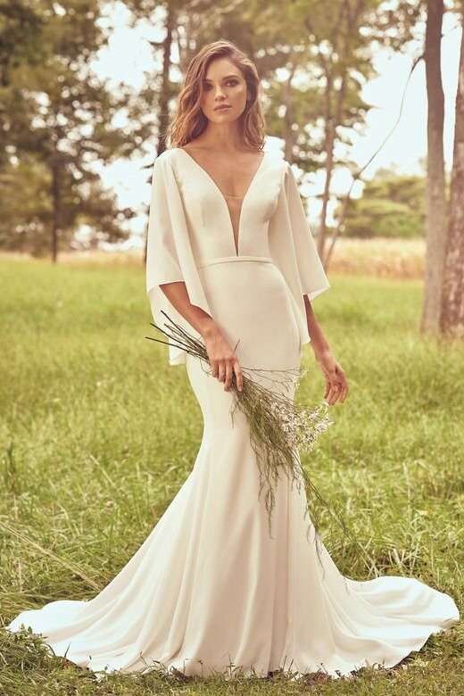 Elegant Satin Trumpet V-Neck With Bolero Boho Wedding Dress