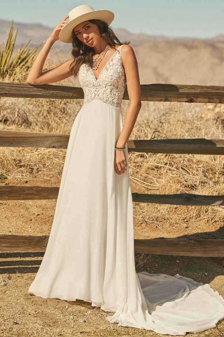 A-Line V-Neck Sleeveless Lace Appliques Boho Wedding Dress