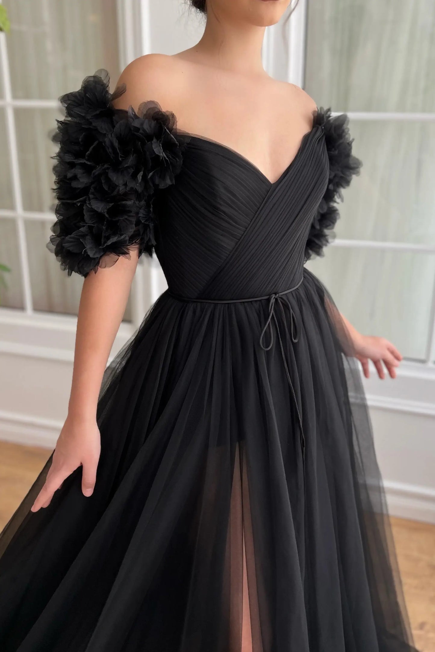 Black Off-Shoulder Tulle A-Line Prom Evening Dress