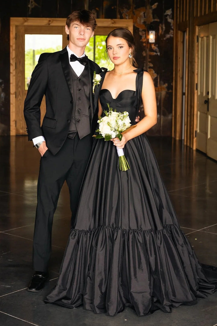 Black Satin A-Line Sweetheart Straps Long Party Prom Dress