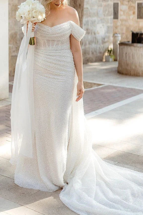 Chic Fitted Off-Shoulder Sleeveless With Train Wedding Dress