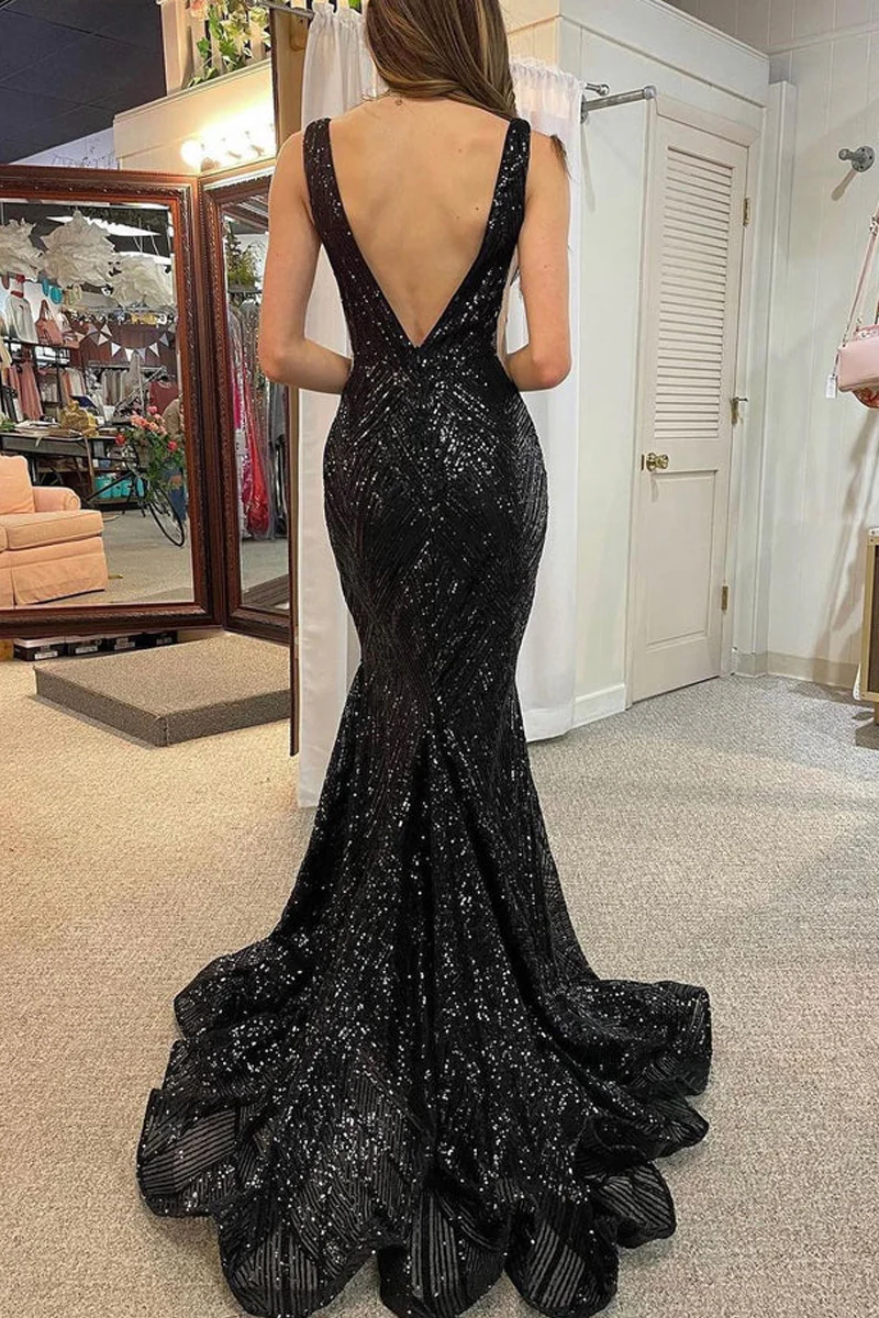 Chic Glitter Trumpet V-Neck Appliques Long Prom Dress